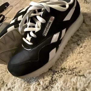 Used Reebok size 6